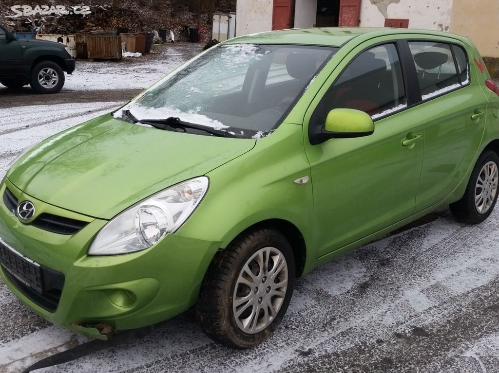 Hyundai i20 1,2i G4LA Úvaly, Prahavýchod Sbazar.cz
